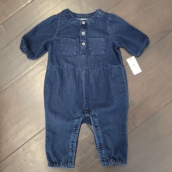 NWT BABY GAP Soft Denim Twill Jumpsuit Romper 3-6m - Picture 1 of 2
